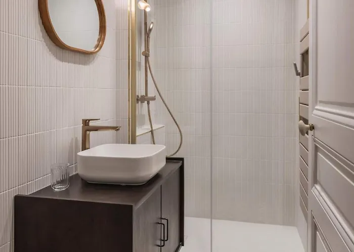 Apartment Le Dubedout - Hyper Centre - Bastille Grenoble