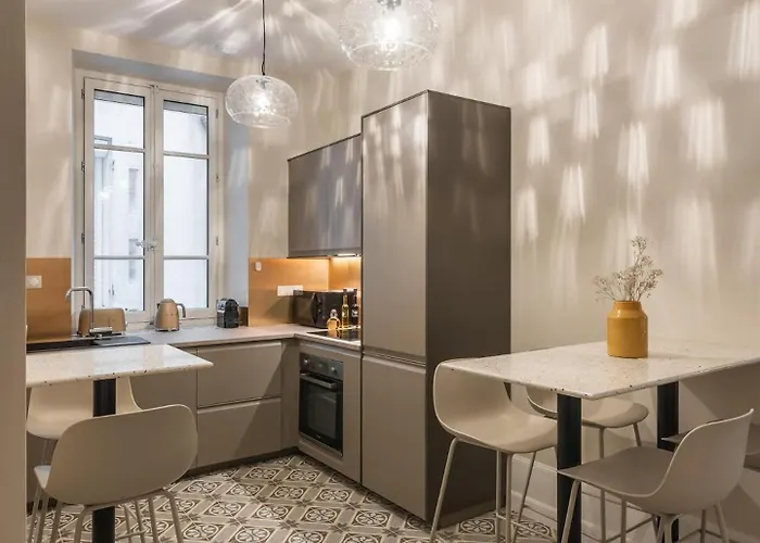 Apartment Le Dubedout - Hyper Centre - Bastille Grenoble